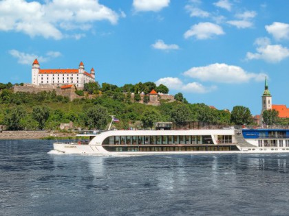 AMA Waterways Stays Current with Packet Ship